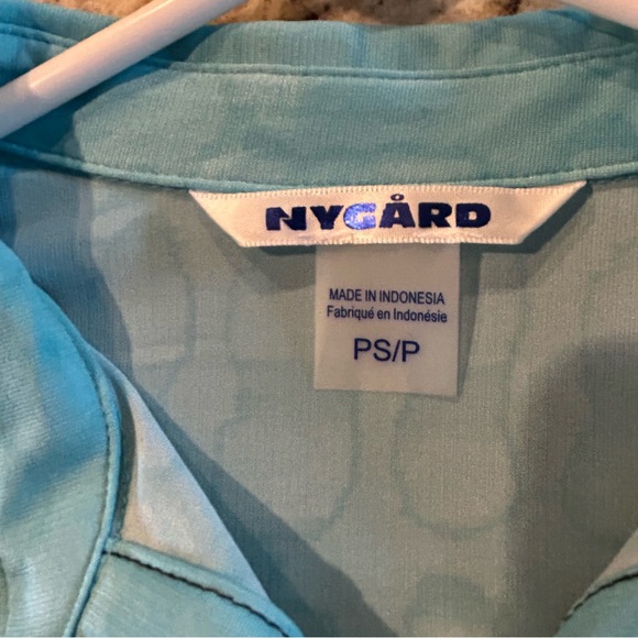 Nygard women’s size PS/P Aqua and black Shirt. Like new condition. - Picture 5 of 6